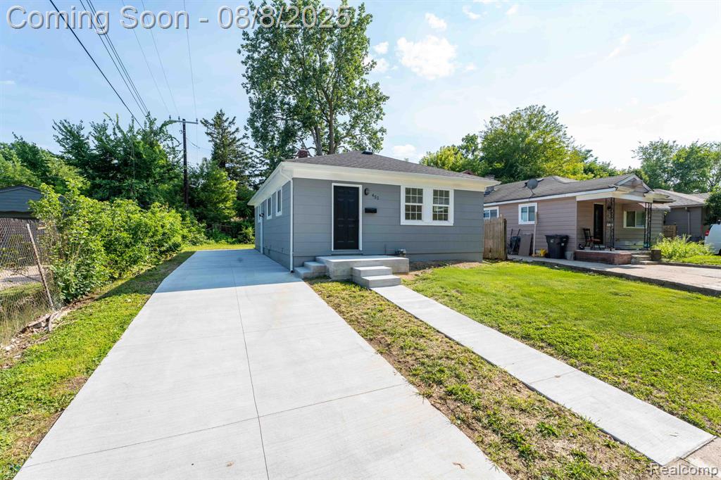 451 Nebraska Avenue, Pontiac, MI 48341 — Photo 2