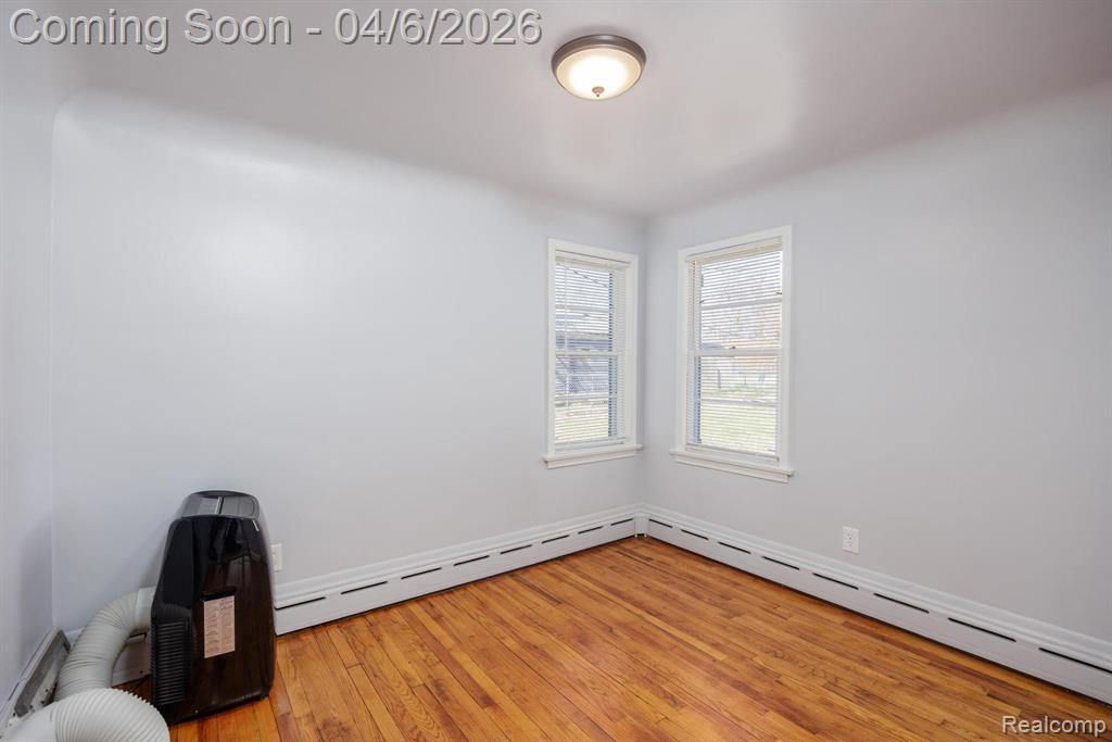 8283 Russell Street, Shelby Twp, MI 48317 — Photo 18