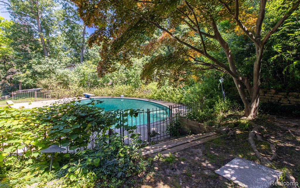6674 Balmoral Terrace, Clarkston, MI — Photo 59