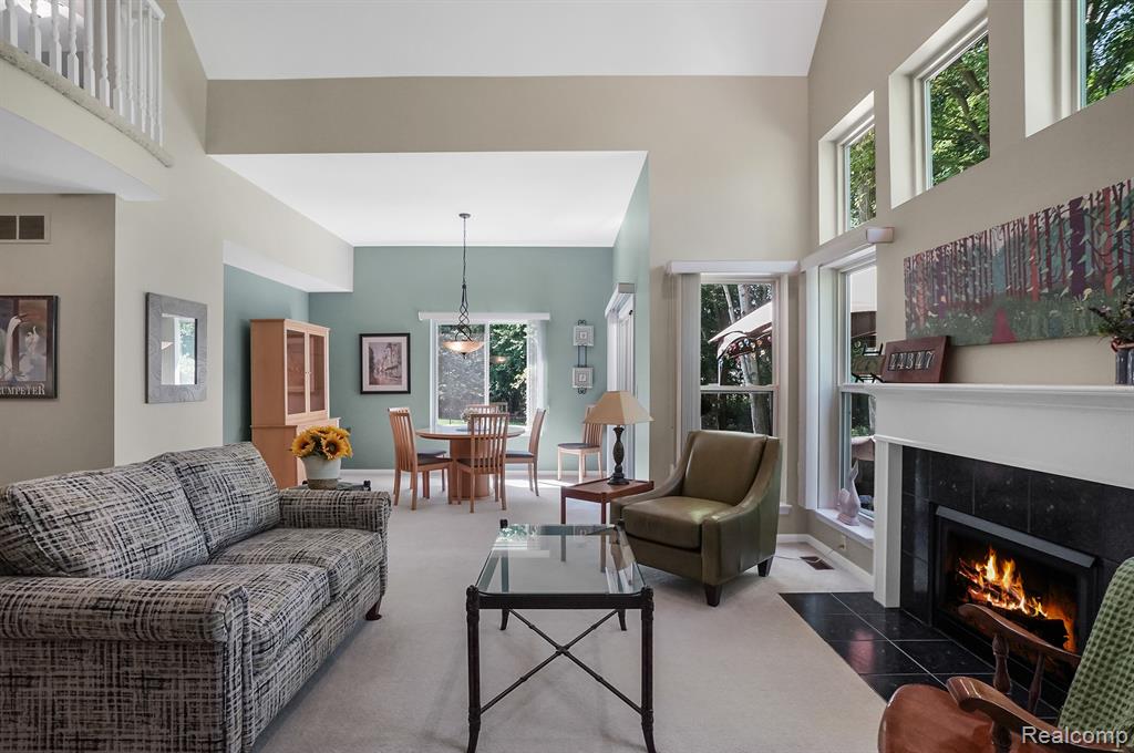 44347 LA DOMAIN Drive, Sterling Heights, MI 48314 — Photo 16