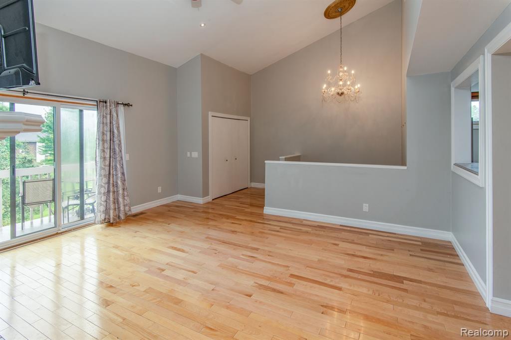 6598 MAPLE LAKES Drive, West Bloomfield, MI — Photo 6