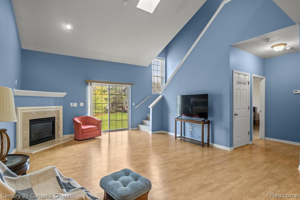 4027 Forest Bridge Drive, Canton, MI 48188 — Photo 8