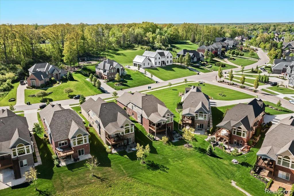 8350 STONEY CREEK Drive, South Lyon, MI 48178 — Photo 48