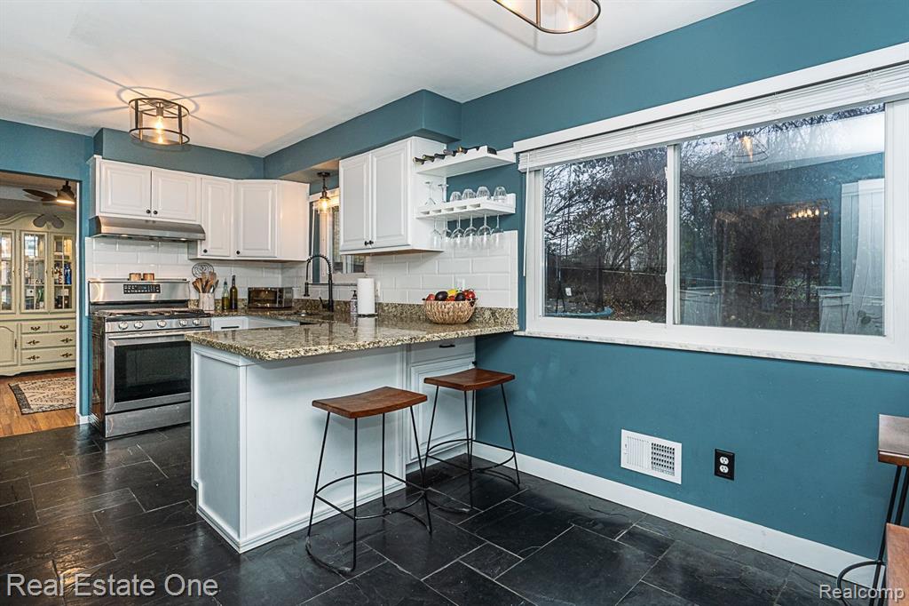 4781 PARVIEW Drive, Clarkston, MI — Photo 10