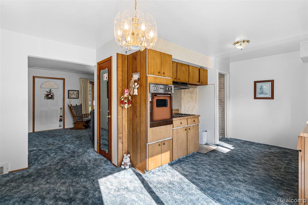 4323 Ashlawn Drive, Flint, MI 48507 — Photo 11