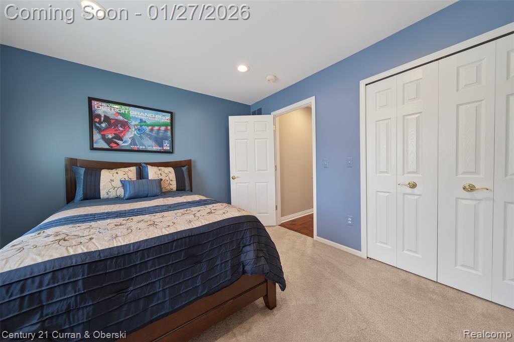 48645 Sutton Bay Court, Utica, MI 48315 — Photo 7