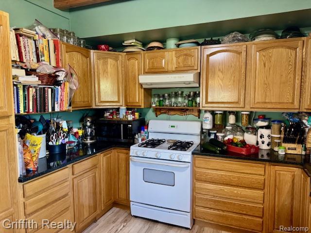 5748 W Coon Lake Road, Howell, MI 48843 — Photo 18