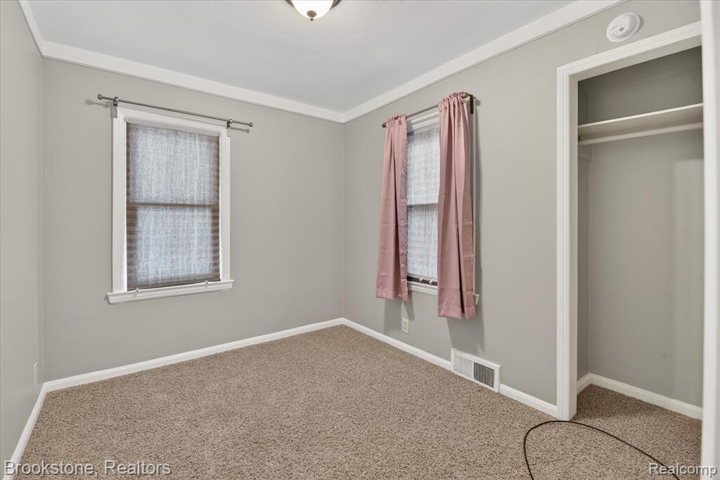 14801 Pennsylvania Road, Riverview, MI 48193 — Photo 16