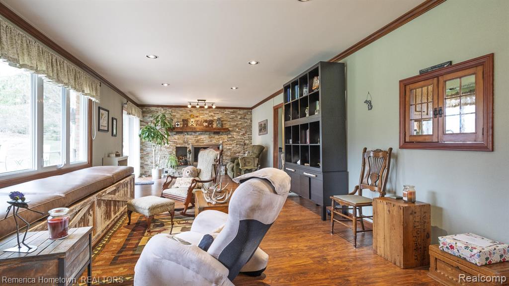 4360 SQUIRREL Road, Bloomfield Hills, MI 48304 — Photo 19