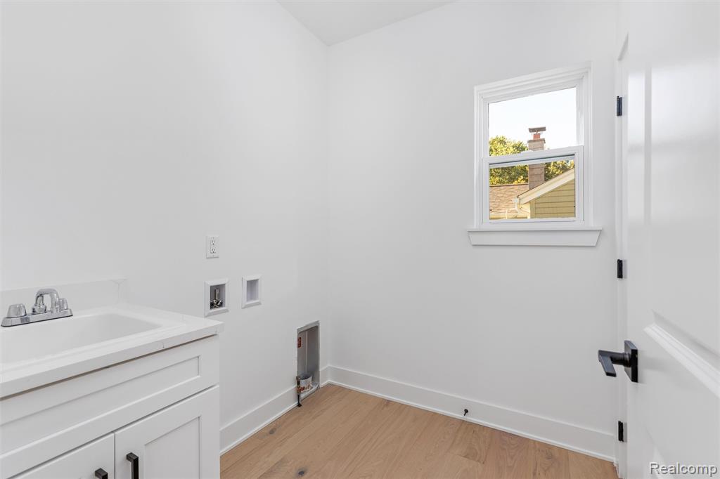 50627 Elsey Street, New Baltimore, MI 48047 — Photo 11