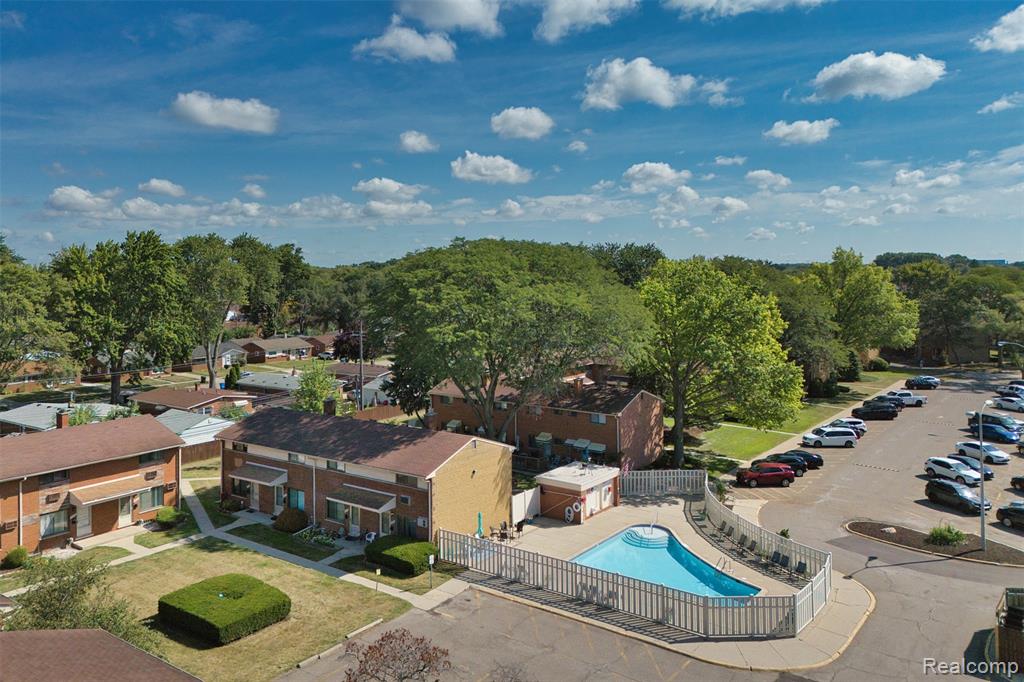 29250 Tessmer Court, Madison Heights, MI 48071