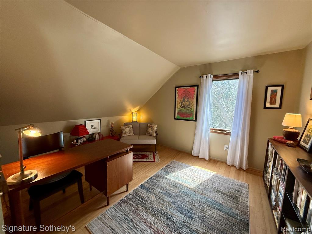 4945 Whitlow Court, Commerce Twp, MI 48382 — Photo 27