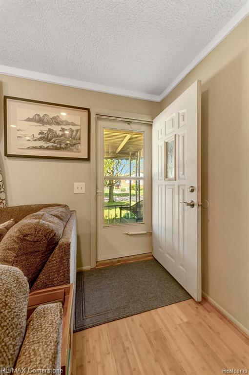 7018 BISON Street, Westland, MI — Photo 2