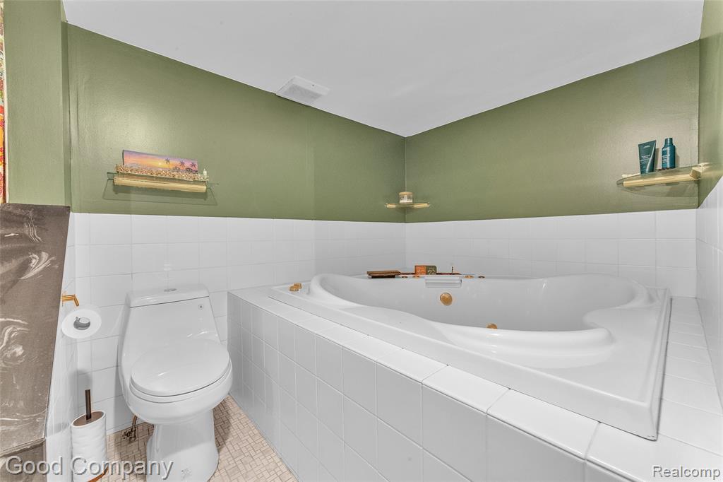 409 N Vermont Avenue, Royal Oak, MI 48067 — Photo 35