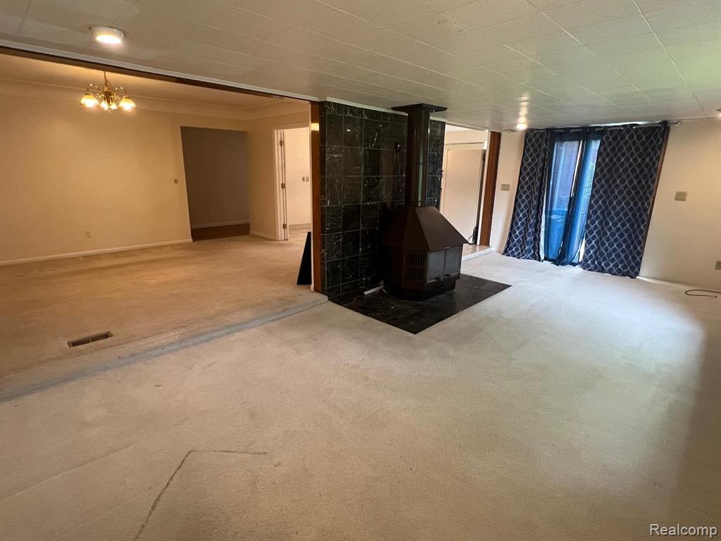 5757 ROUGE Court, Dearborn Heights, MI 48127 — Photo 5
