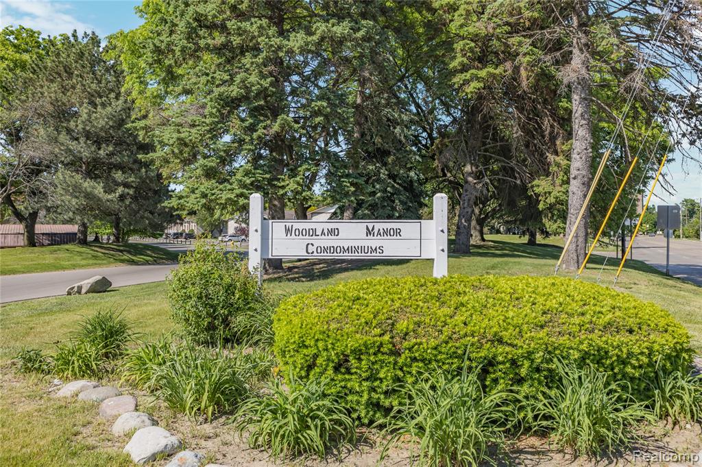 7806 Manor Circle, 101, Westland, MI — Photo 32