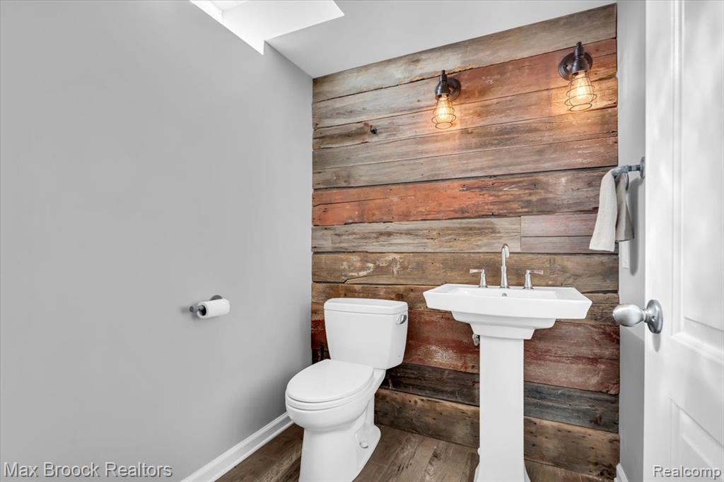 54265 Birchwood Drive, South Lyon, MI 48178 — Photo 38