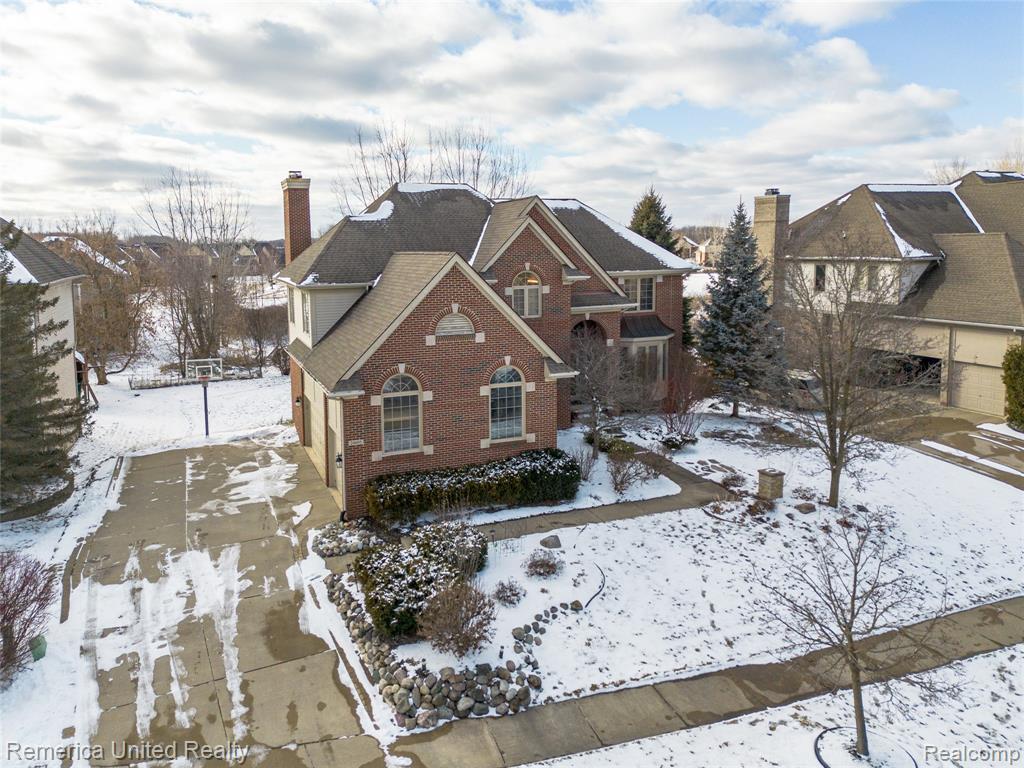 24695 Wedgewood Dr, South Lyon, MI 48178 — Photo 47