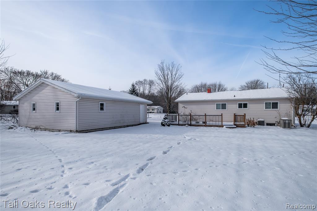 7101 Anna Street, Grand Blanc, MI 48439 — Photo 5