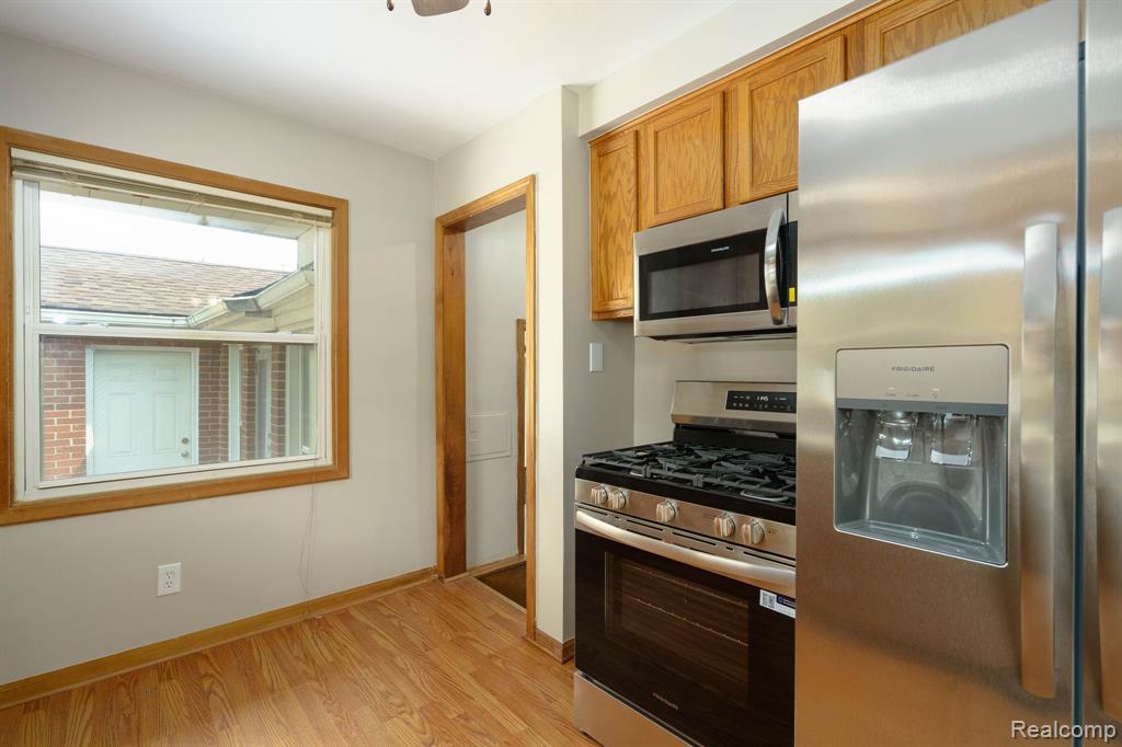5954 Pine Street, Taylor, MI 48180 — Photo 14