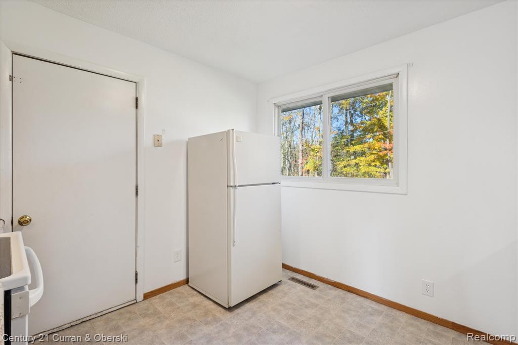 50663 Red Arrow Highway, Lawrence, MI 49064 — Photo 12