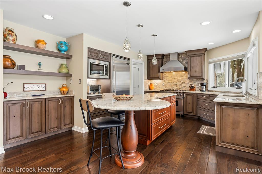 5867 BRAVO COURT, Orchard Lake Village, MI 48324 — Photo 15