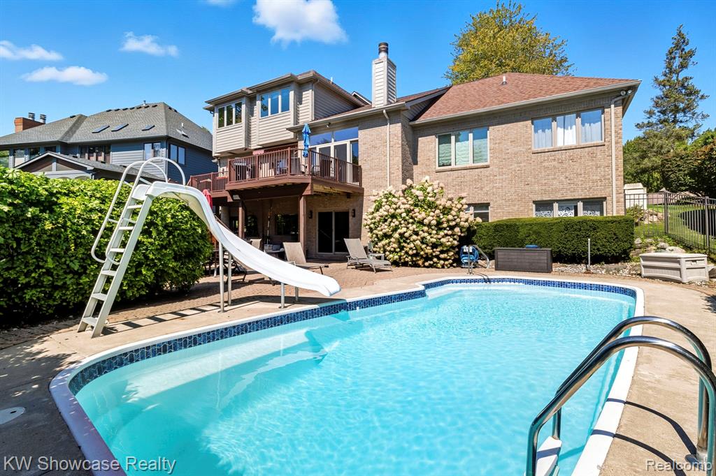 1539 Wandrei Court, Commerce Twp, MI 48382 — Photo 63