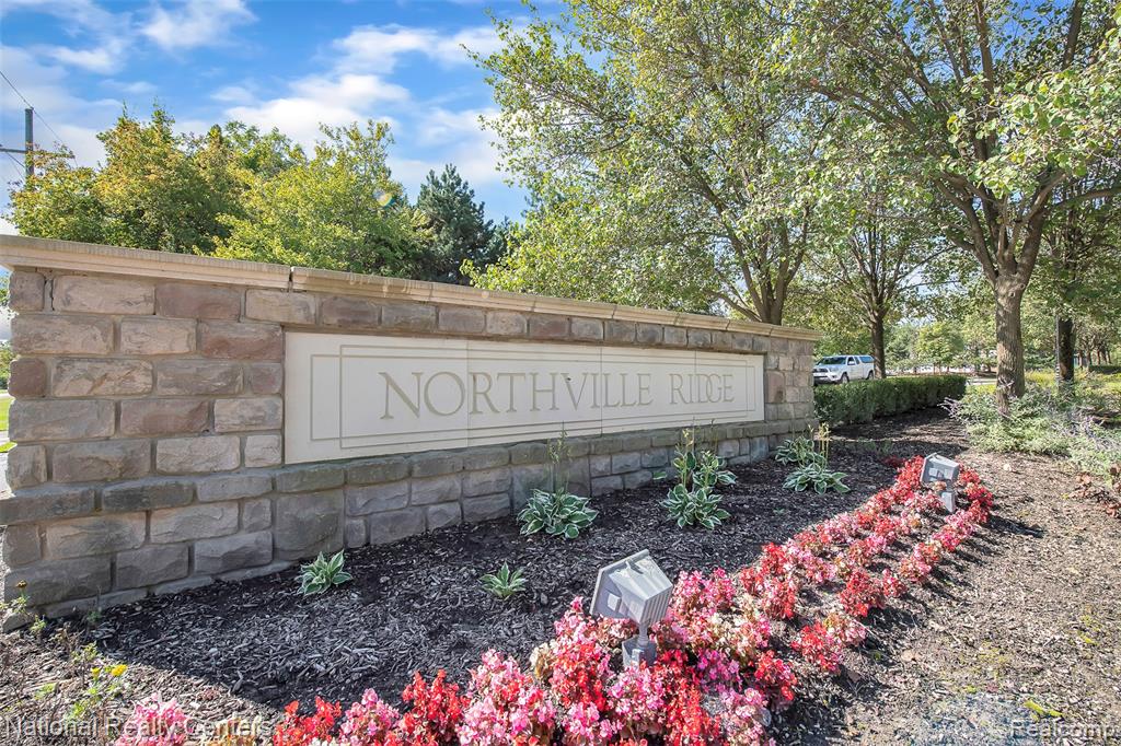 49455 N Glacier Avenue, 43, Northville, MI 48168 — Photo 52