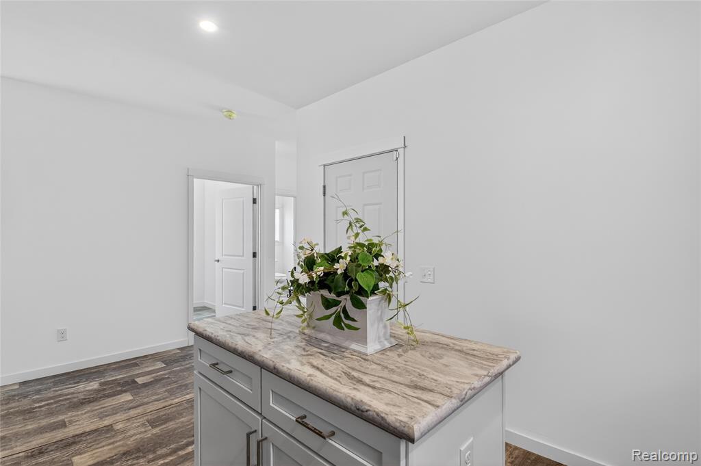 7559 Packard Avenue, Warren, MI 48091 — Photo 18