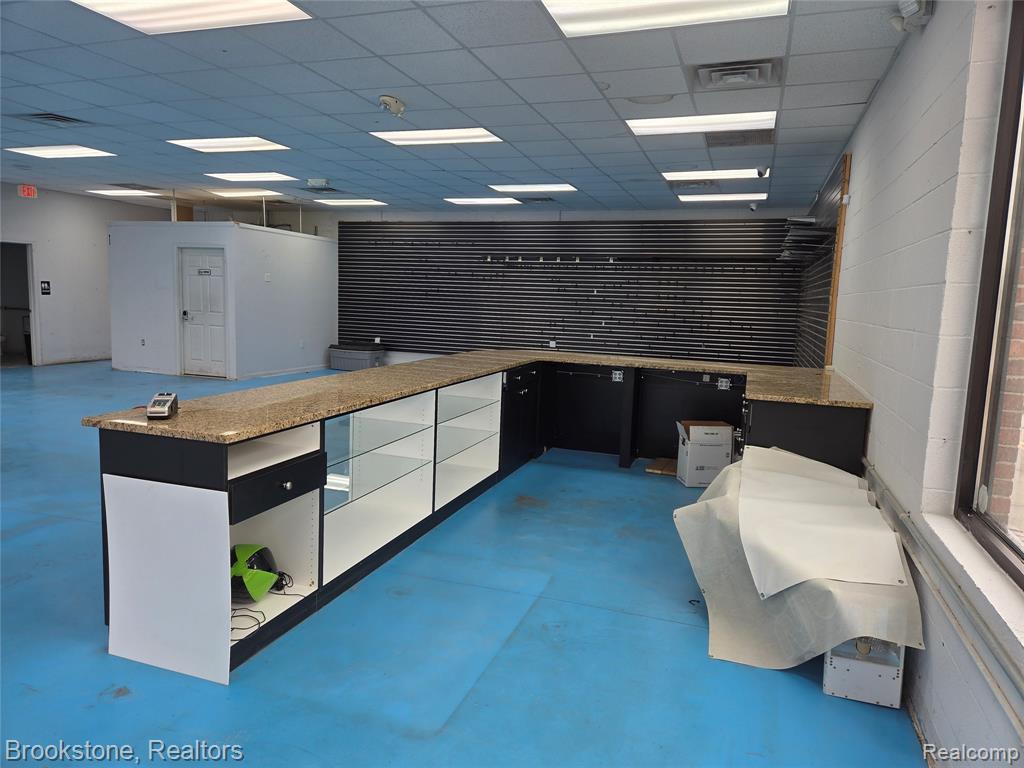 30502 23 Mile Road, Chesterfield, MI 48047 — Photo 15