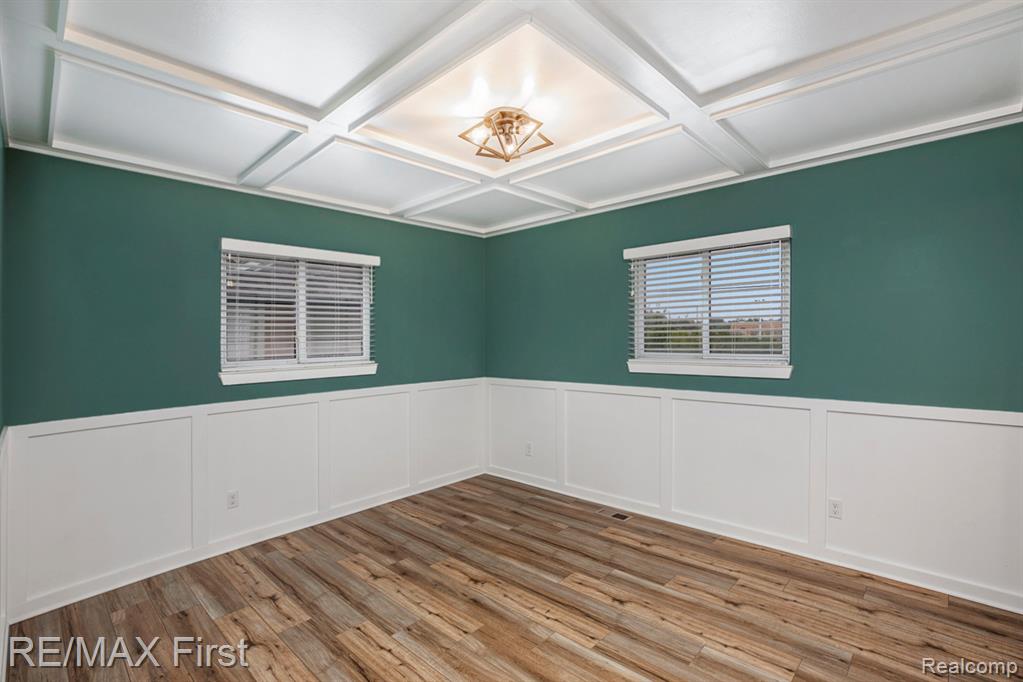 7184 Dur Moll Avenue, Shelby Twp, MI 48317 — Photo 21