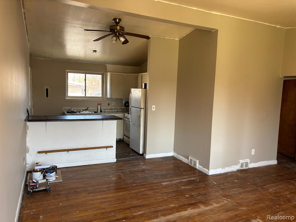 17282 BENTLER Street, 15, Detroit, MI 48219 — Photo 3
