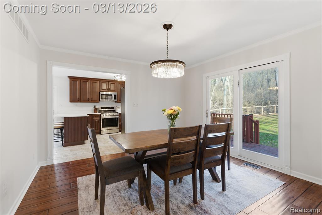 9417 Van Antwerp Road, Brighton, MI 48116 — Photo 11