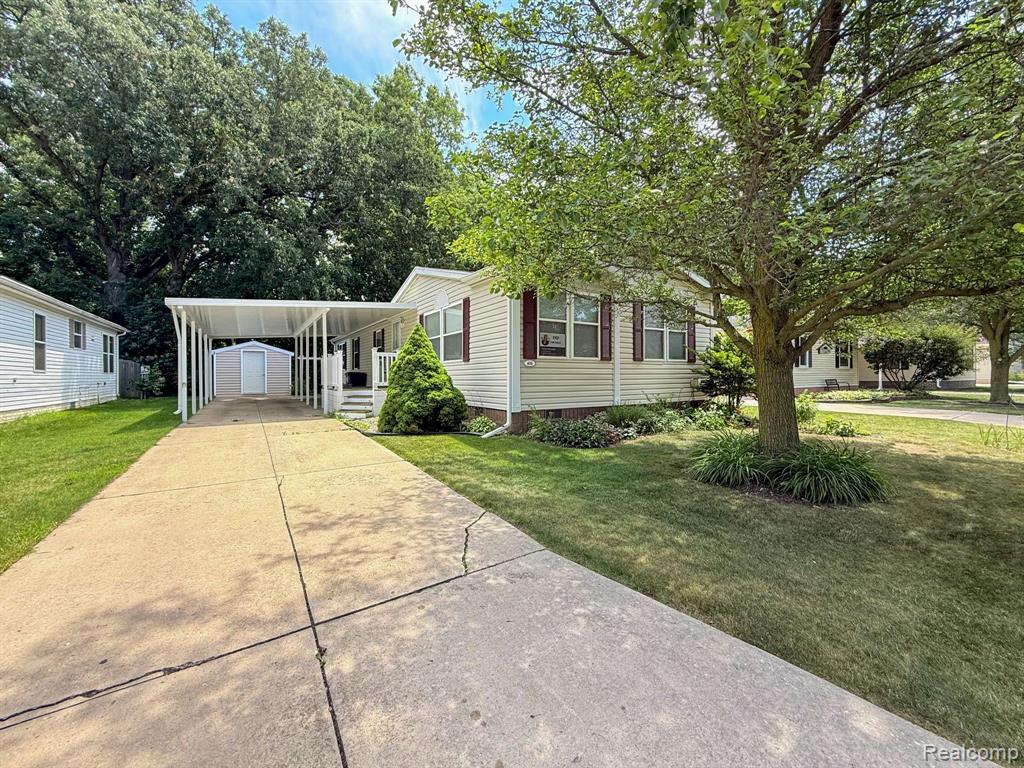 416 Raisin River Drive, Adrian, MI 49221 — Photo 2