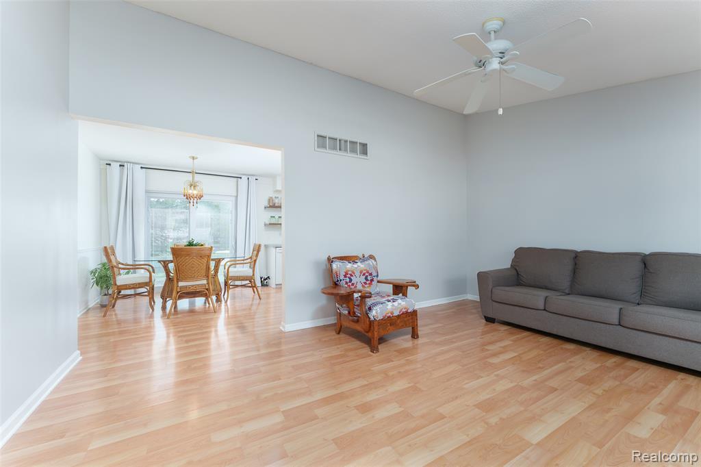 903 Jones Street, Howell, MI 48843 — Photo 7