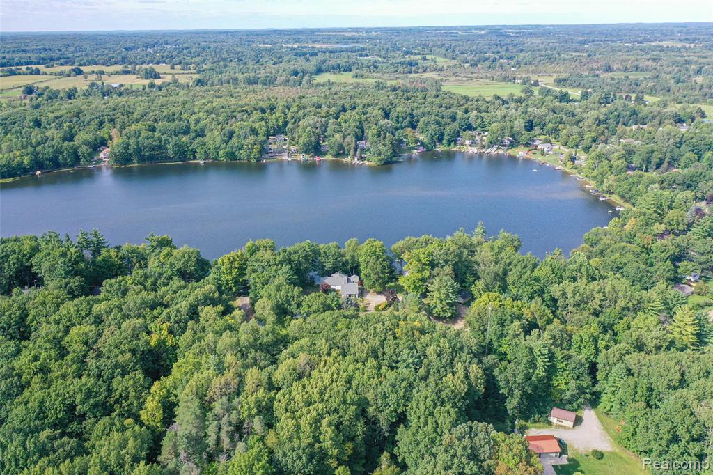 6125 White Sands Drive, Marathon, MI 48464 — Photo 17