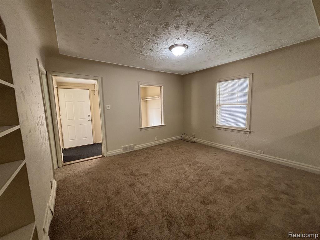 8119 Essex Avenue, Warren, MI 48089 — Photo 3
