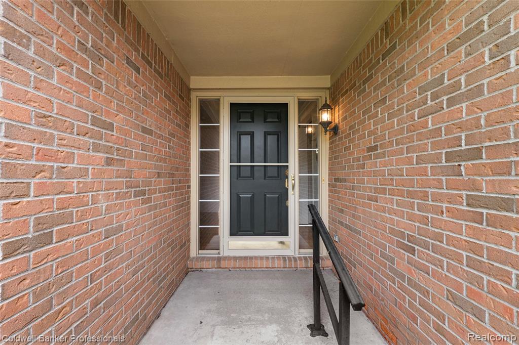 8178 Springdale Drive, White Lake, MI — Photo 2
