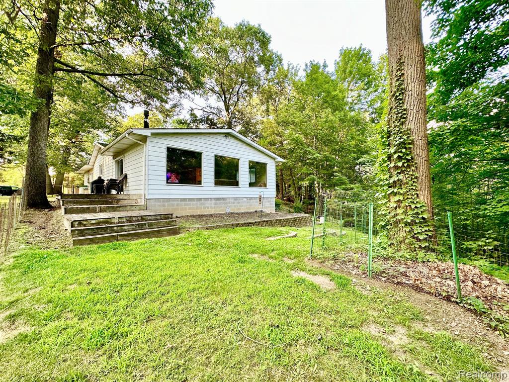 41769 FRET Road, Belleville, MI 48111 — Photo 10