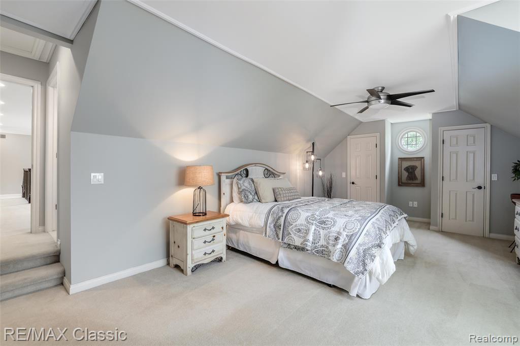18438 Clairmont Circle E, Northville, MI 48168 — Photo 44