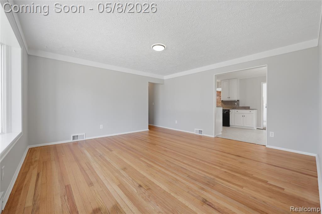 33226 Vista Way, Fraser, MI 48026 — Photo 5