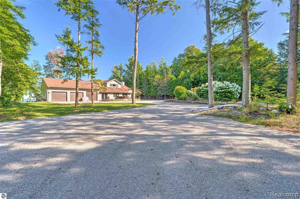 93N County Road 441, Manistique, MI 49854 — Photo 18