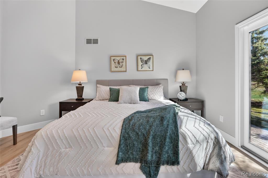 61019 Evergreen Court, South Lyon, MI 48178 — Photo 24