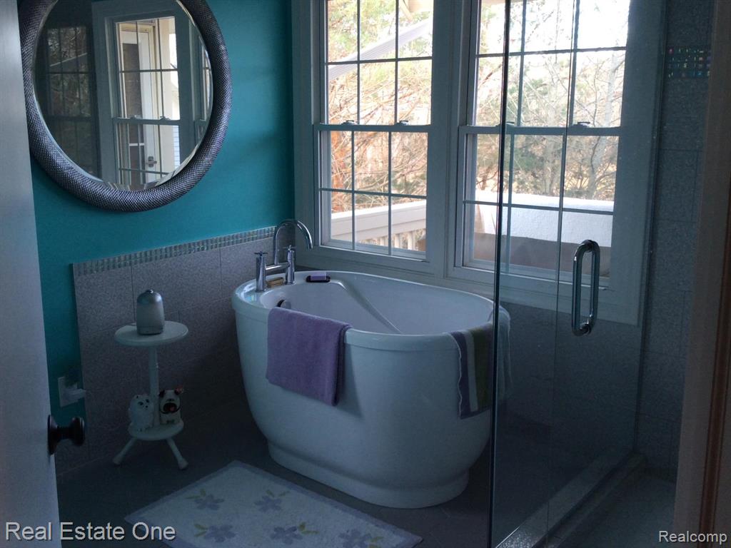 7733 CODDINGTON, 1, Clarkston, MI 48348 — Photo 21