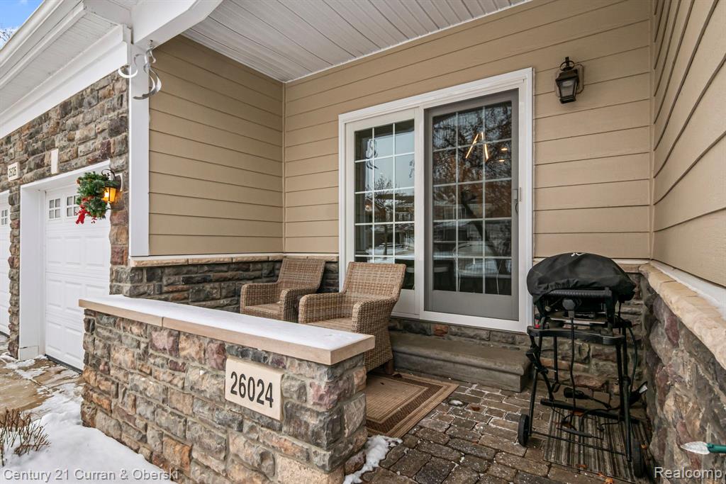 26024 Island Lake Drive, Novi, MI — Photo 9