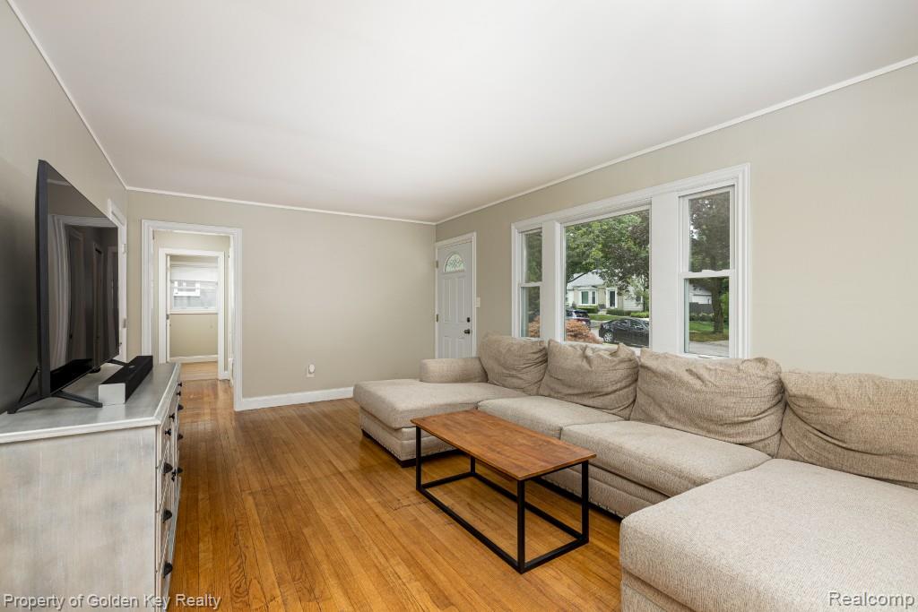 609 W Crane Street, Howell, MI 48843 — Photo 5