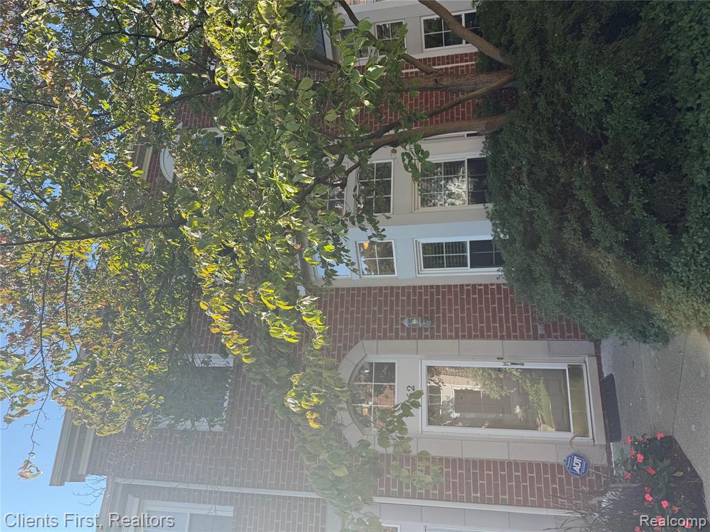 162 S Georgetown Square, Royal Oak, MI 48067 — Photo 36