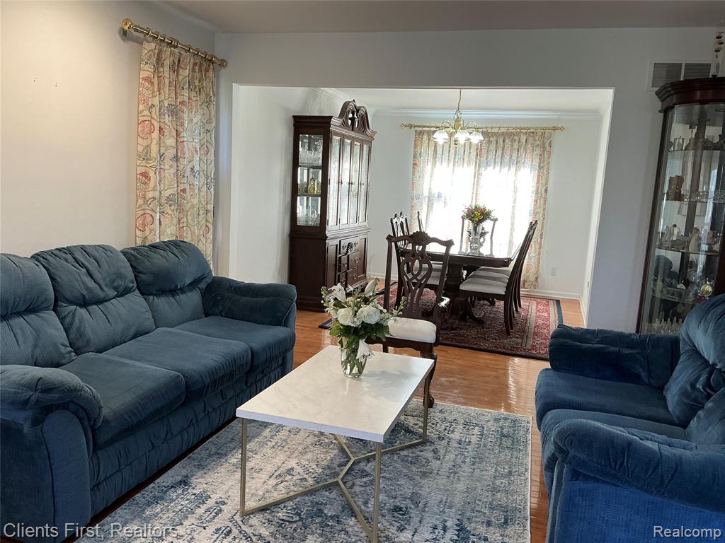 41074 Scarborough Lane, Novi, MI — Photo 20