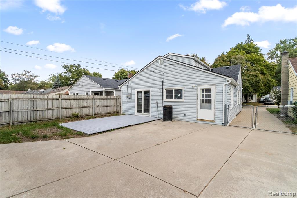 4484 Carnegie Street, Wayne, MI 48184 — Photo 26