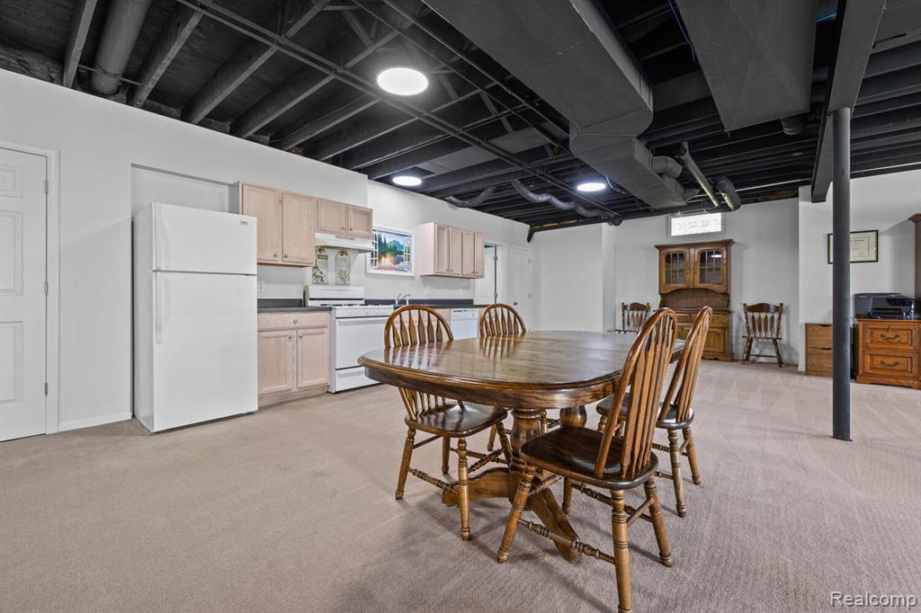 1131 Thorn Ridge Drive, Howell, MI 48843 — Photo 29